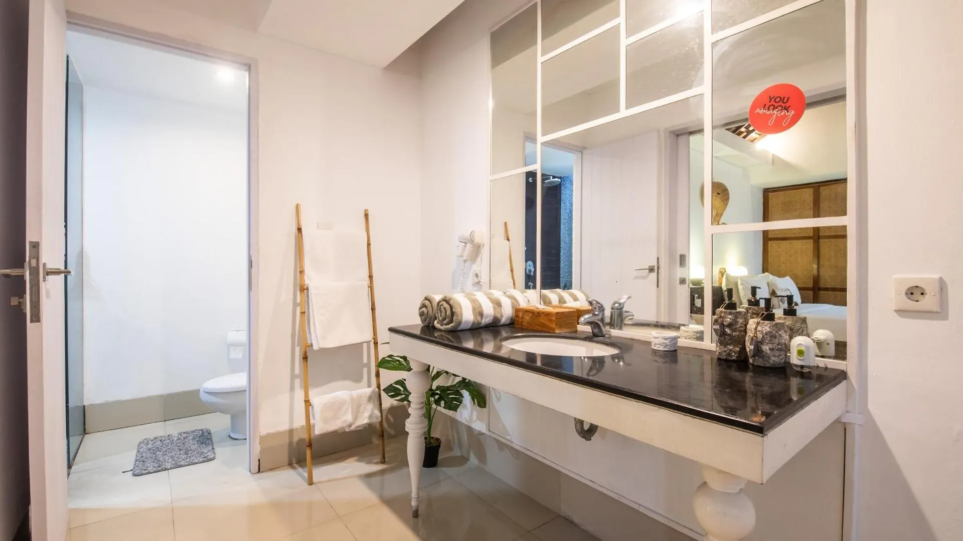 1-Br Private Pool Wander Villa Seminyak Kunti Utara St