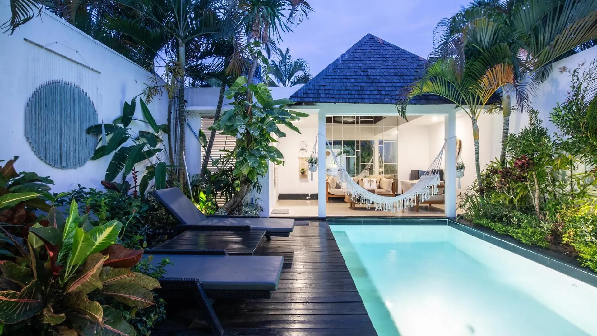 1-Br Private Pool Wander Villa Seminyak Kunti Utara St Indonézia